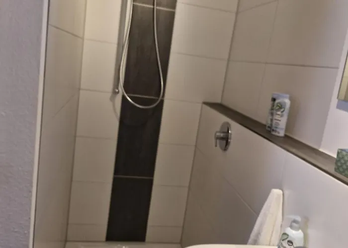 Zur Seku *